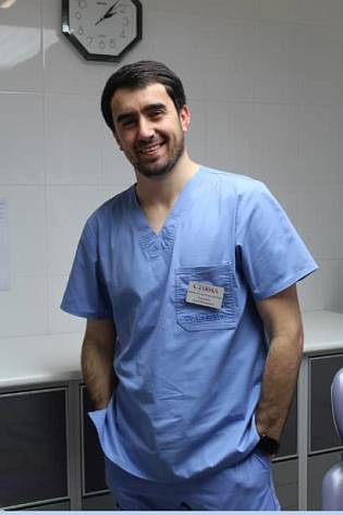 Врач-стоматолог общей практики, хирург Гаджиев Али Омардибирович